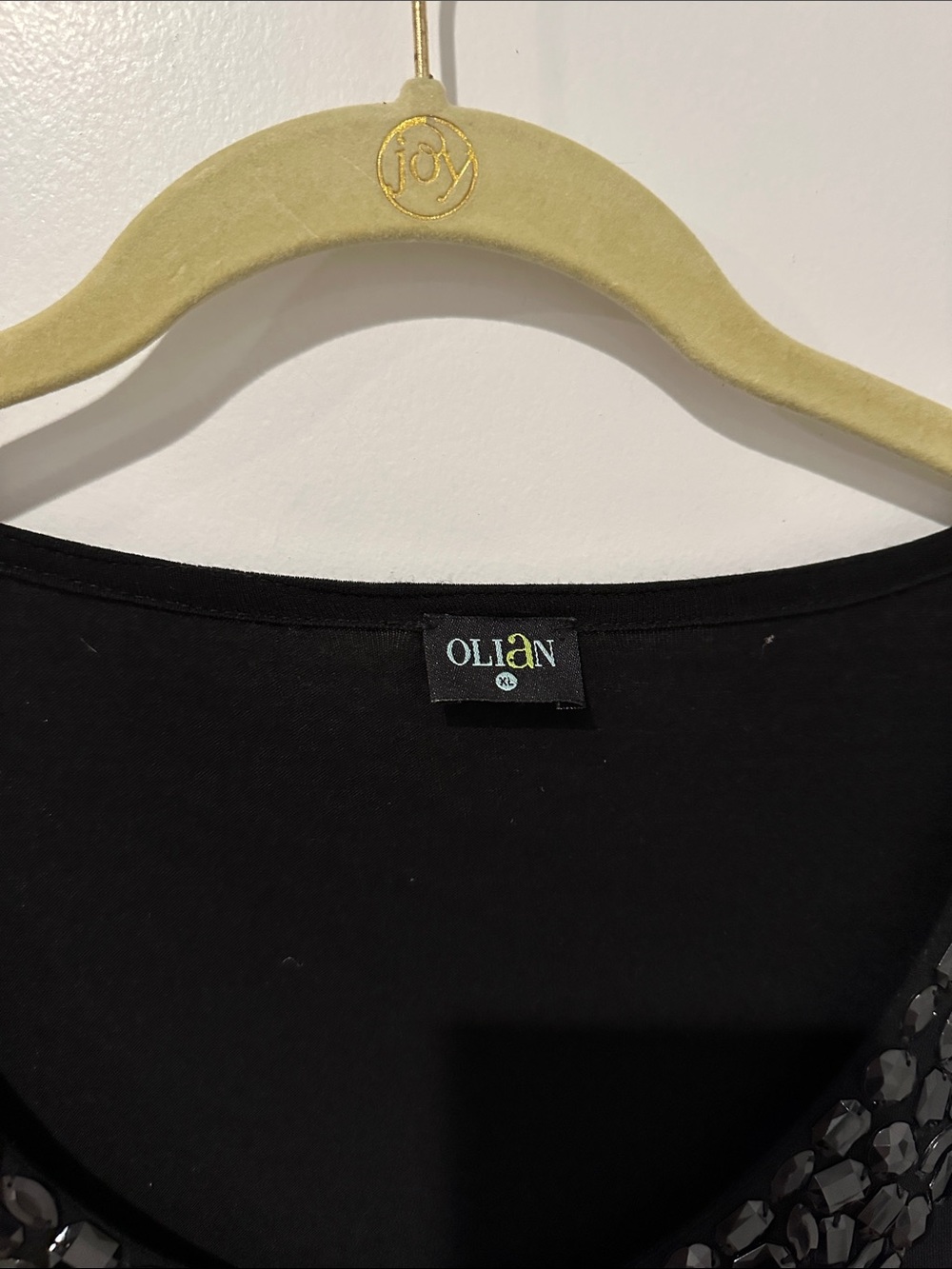 Olian Black Beaded Scoop-Neck Long Sleeve Tunic MATERNITY - Picture 2 of 3